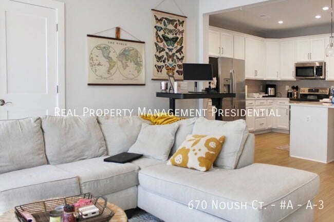 Building Photo - 670 Noush Ct