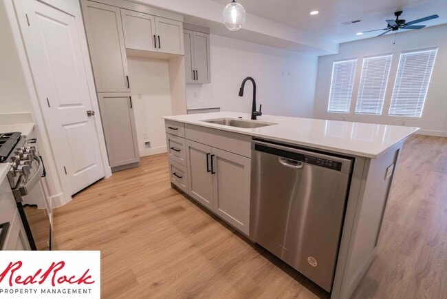 Building Photo - 6 Month Lease! 3 Bedroom Townhome in Washington Fields with Community Pool