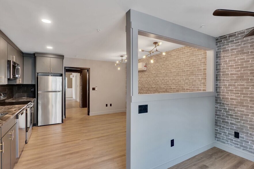 Building Photo - 36 Pawling Ave