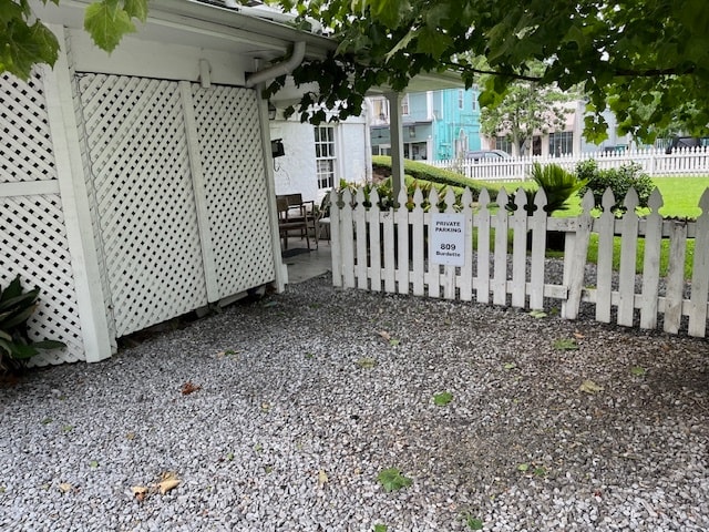 Parking - 809 Burdette St