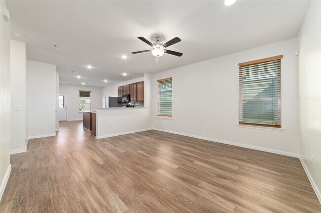 Building Photo - 7227 Hobby Wind Ridge Dr