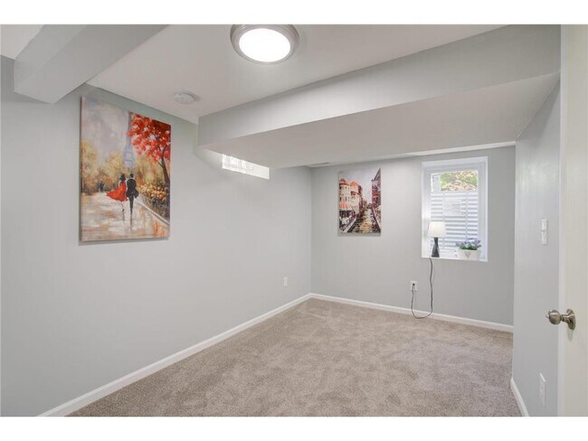 Building Photo - 5318 Kentucky Ave N