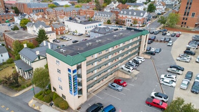 Primary Photo - Courtyard West