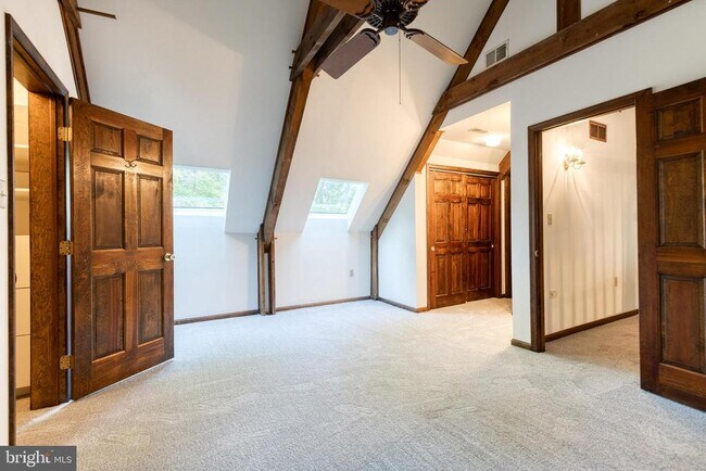 Building Photo - 12610 Timber Grove Rd