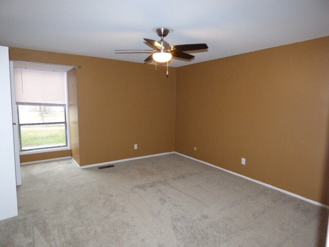 Building Photo - Hearthstone Condo
