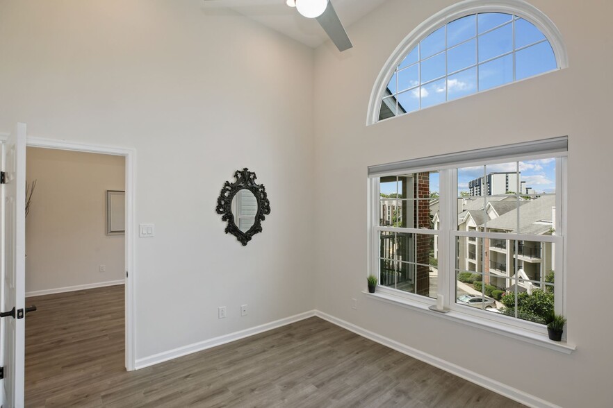 Building Photo - 3313 Wyndham Cir