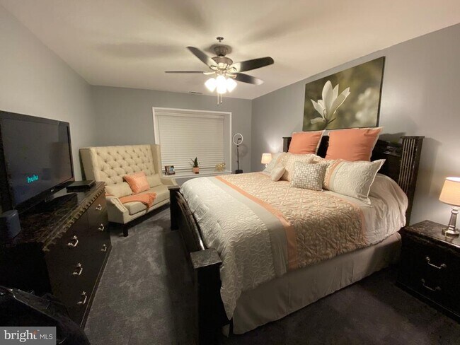 Building Photo - 809 Willings Way