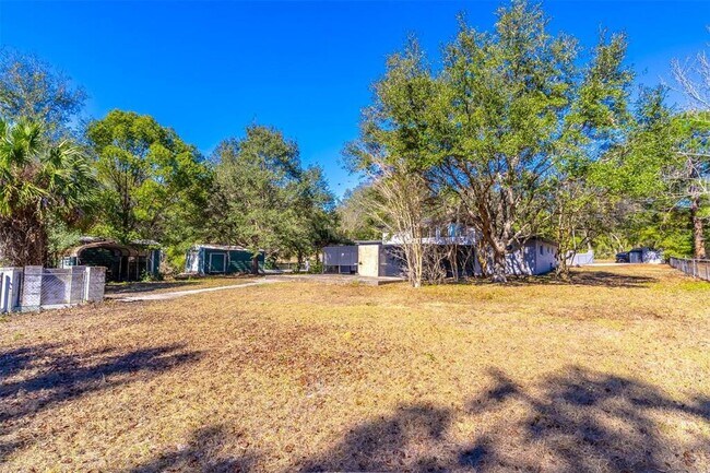 Building Photo - 16880 SE 63rd Ln