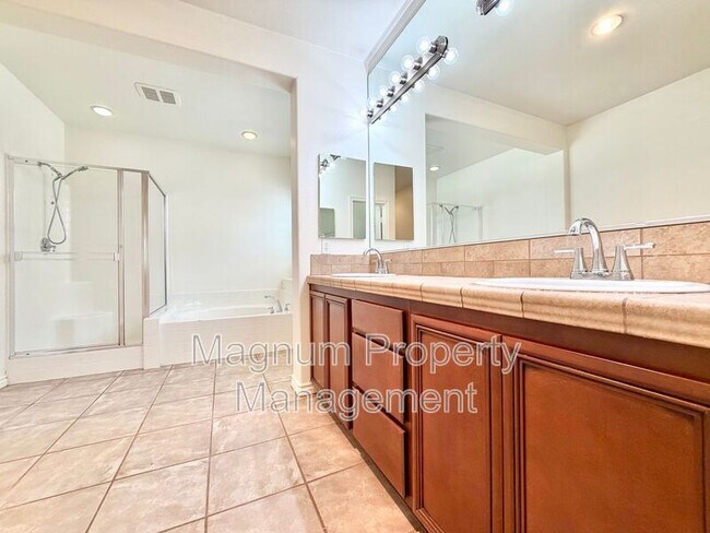 Building Photo - 35824 Red Bluff Pl