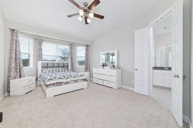 Building Photo - 24707 Harbor Terrace Ln