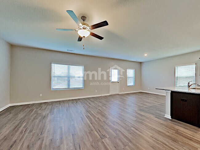 Building Photo - 4895 Bridle Path