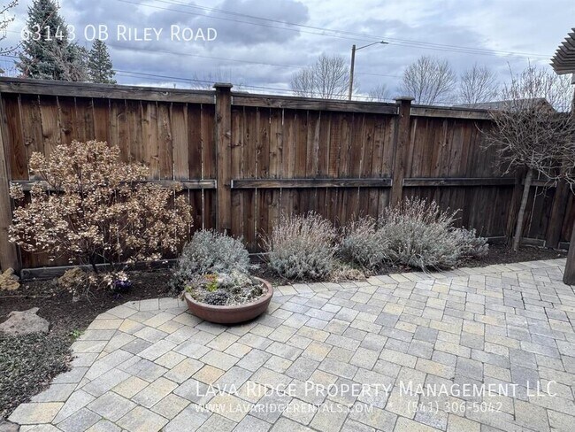 Building Photo - 63143 O. B. Riley Rd