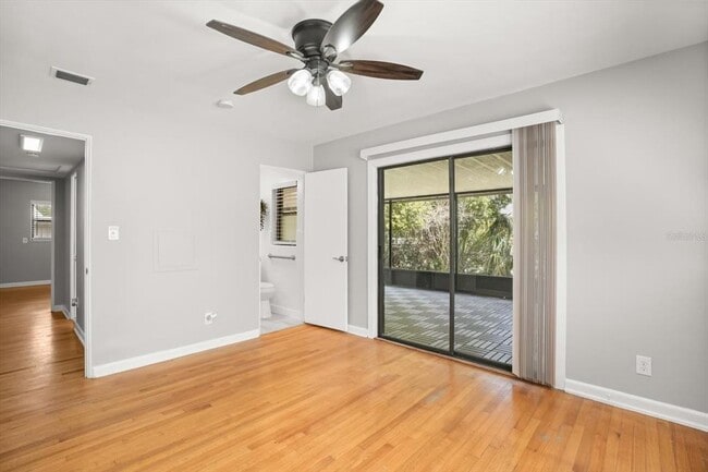 Building Photo - 524 Byron Rd