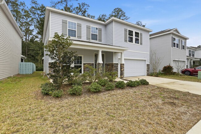 Building Photo - Finley Woods 4 bedroom 3 bath.