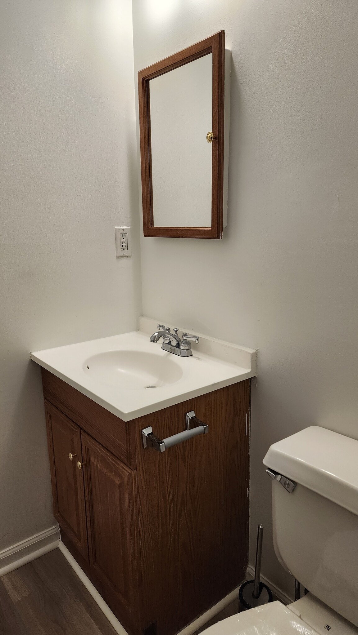 Building Photo - 134 Azalea Ct