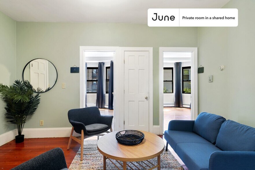Building Photo - Room in Shared 4 bed/2 bath home