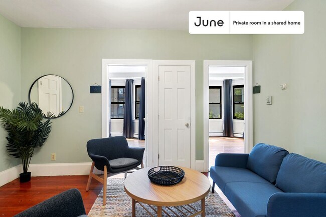 Building Photo - Room in Shared 4 bed/2 bath home