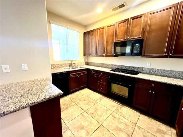 Building Photo - 30505 Canyon Hills Rd