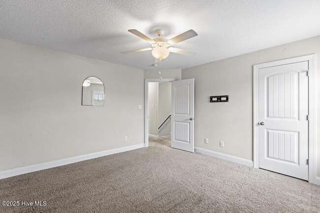 Building Photo - 503 Black Pearl Cir