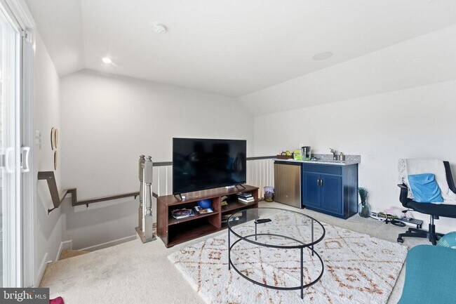 Building Photo - 2818 Dart Dr