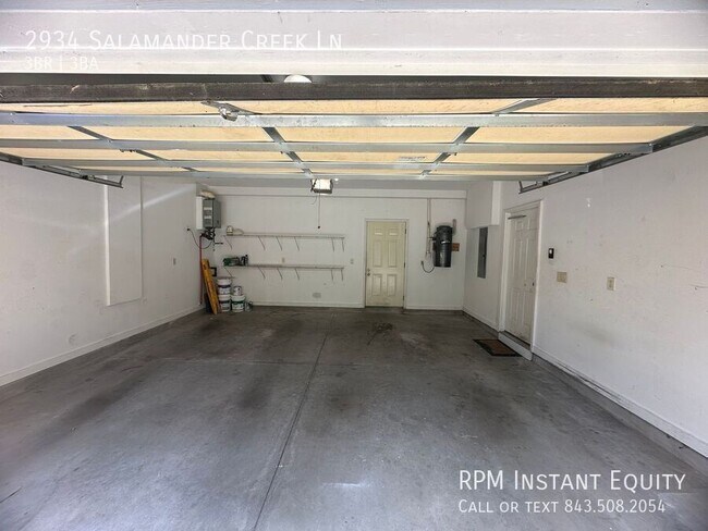 Building Photo - 2934 Salamander Creek Ln