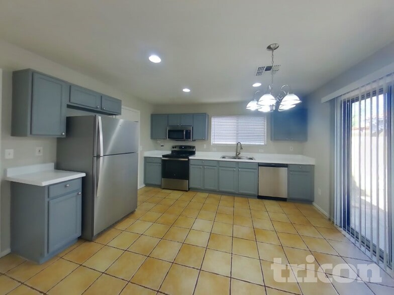 Building Photo - 3275 S Conestoga Rd