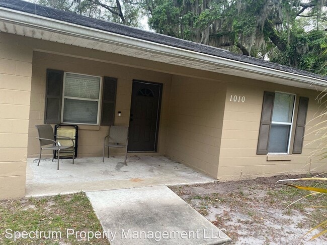 Primary Photo - 2 br, 1 bath House - 1010 High Street