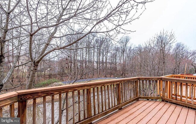 Building Photo - 11485 Carriage Gate Ct