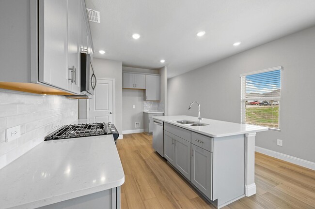 Building Photo - 712 Trace Trl