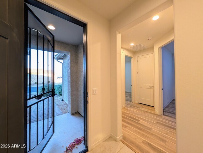 Building Photo - 5902 N 86th Dr