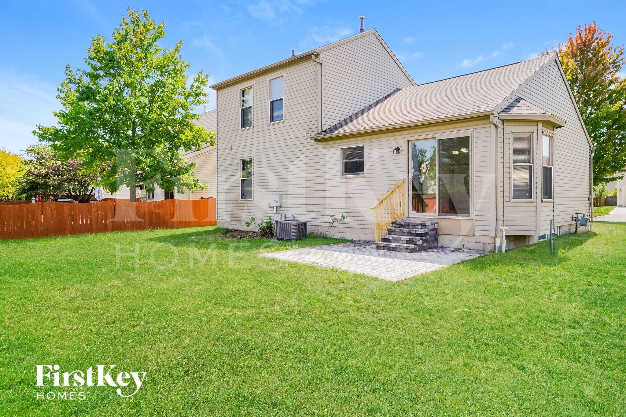 Building Photo - 5720 Larksdale Dr