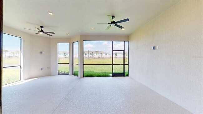 Building Photo - 16419 Isola Pl