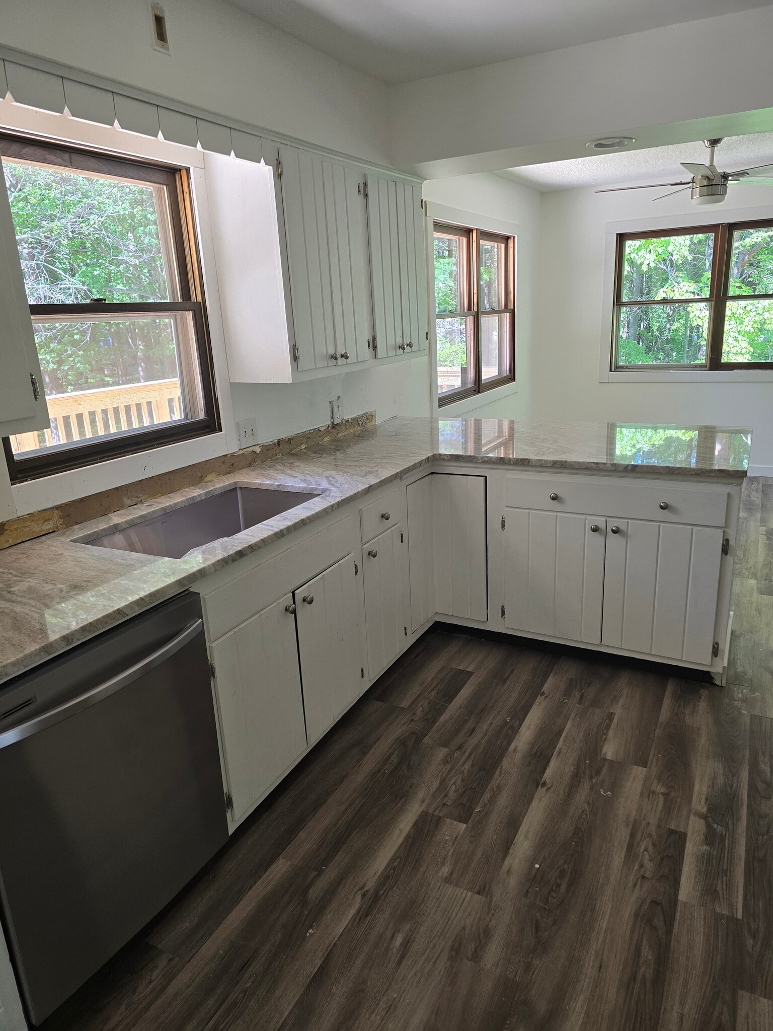 Kitchen - 16265 Port Sheldon St