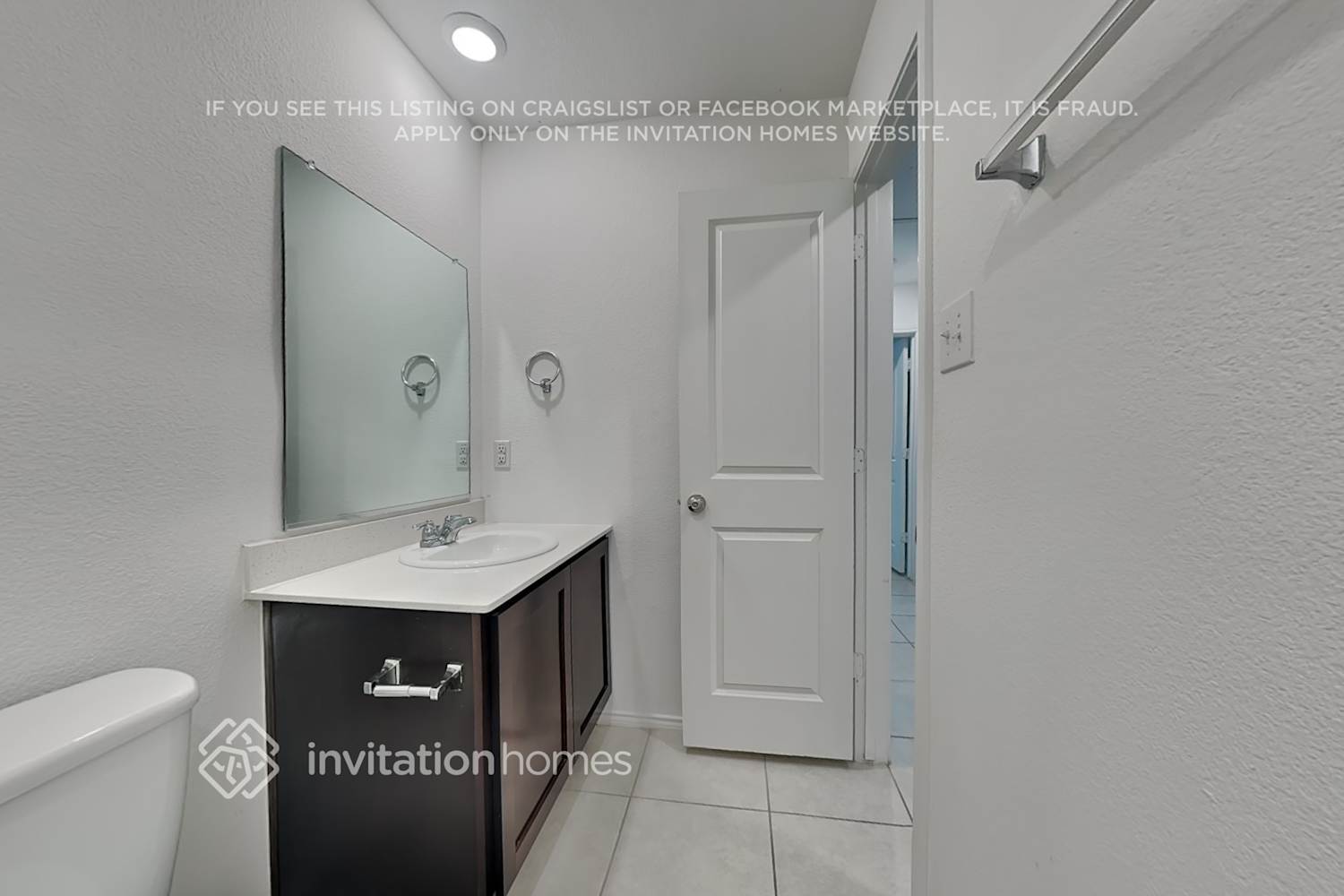 Building Photo - 3018 Wallace Wls Ct