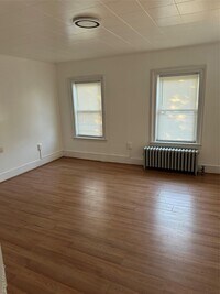 Building Photo - 55 Sprague Ave