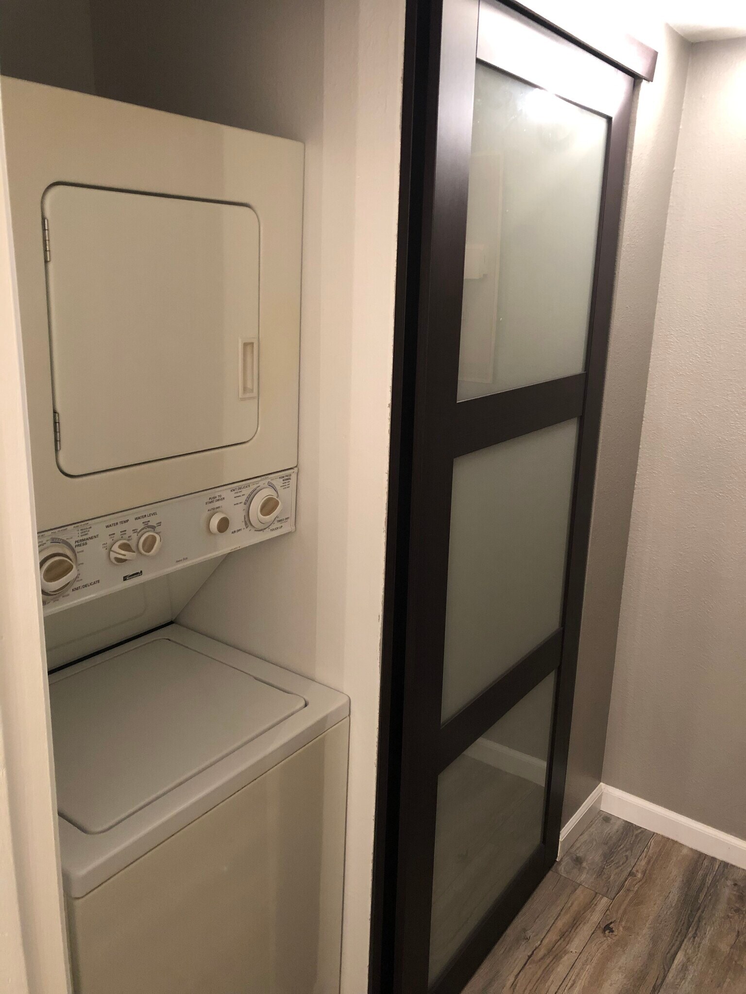 Building Photo - 7395 E Eastman Ave