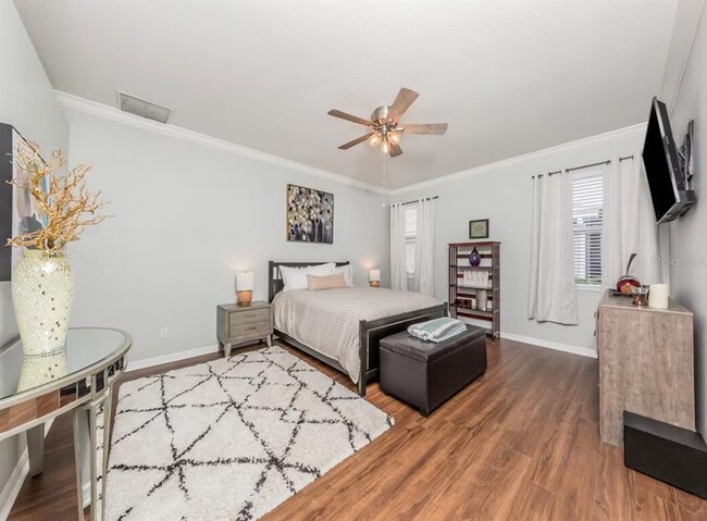 Building Photo - 11521 Dancing River Dr