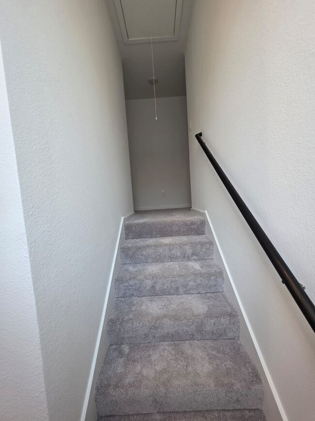 Building Photo - NEWLY BUILT 3 bedroom 2.5 Bath for RENT !!!