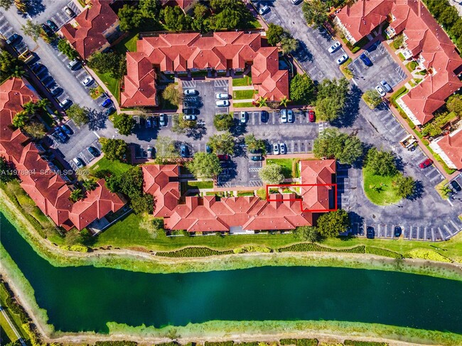 Building Photo - 1655 NE 33rd Rd