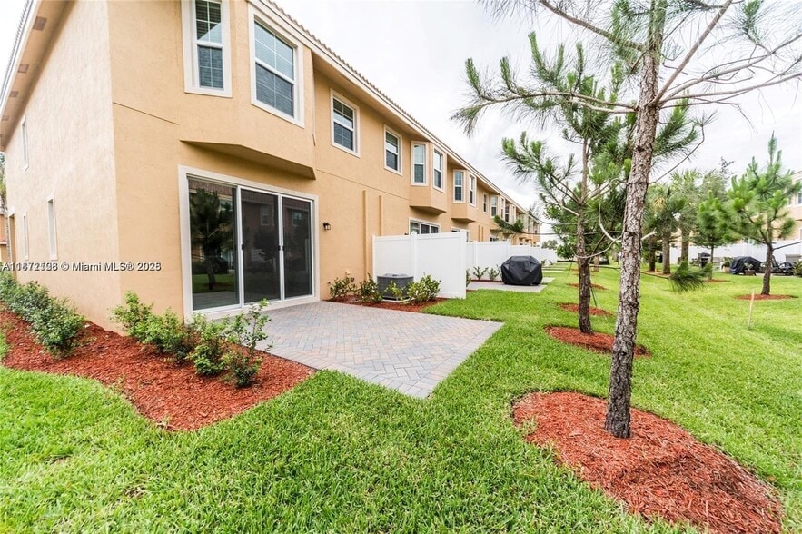Building Photo - 5784 Monterra Club Dr