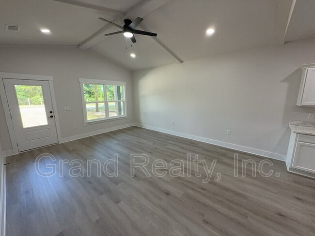 Building Photo - 5141 W Spencer Field Rd