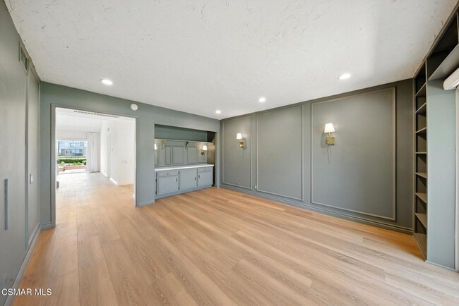 Building Photo - 3825 Charthouse Cir