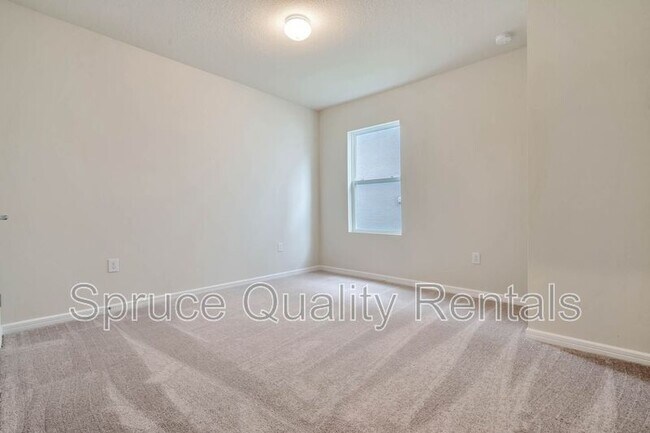 Building Photo - 7756 Syracuse Dr