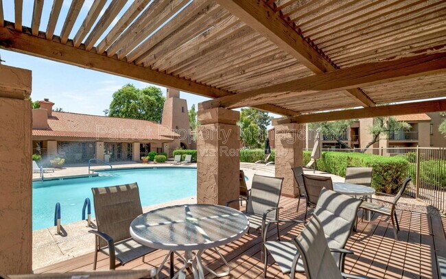 Building Photo - 8250 E Arabian Trail