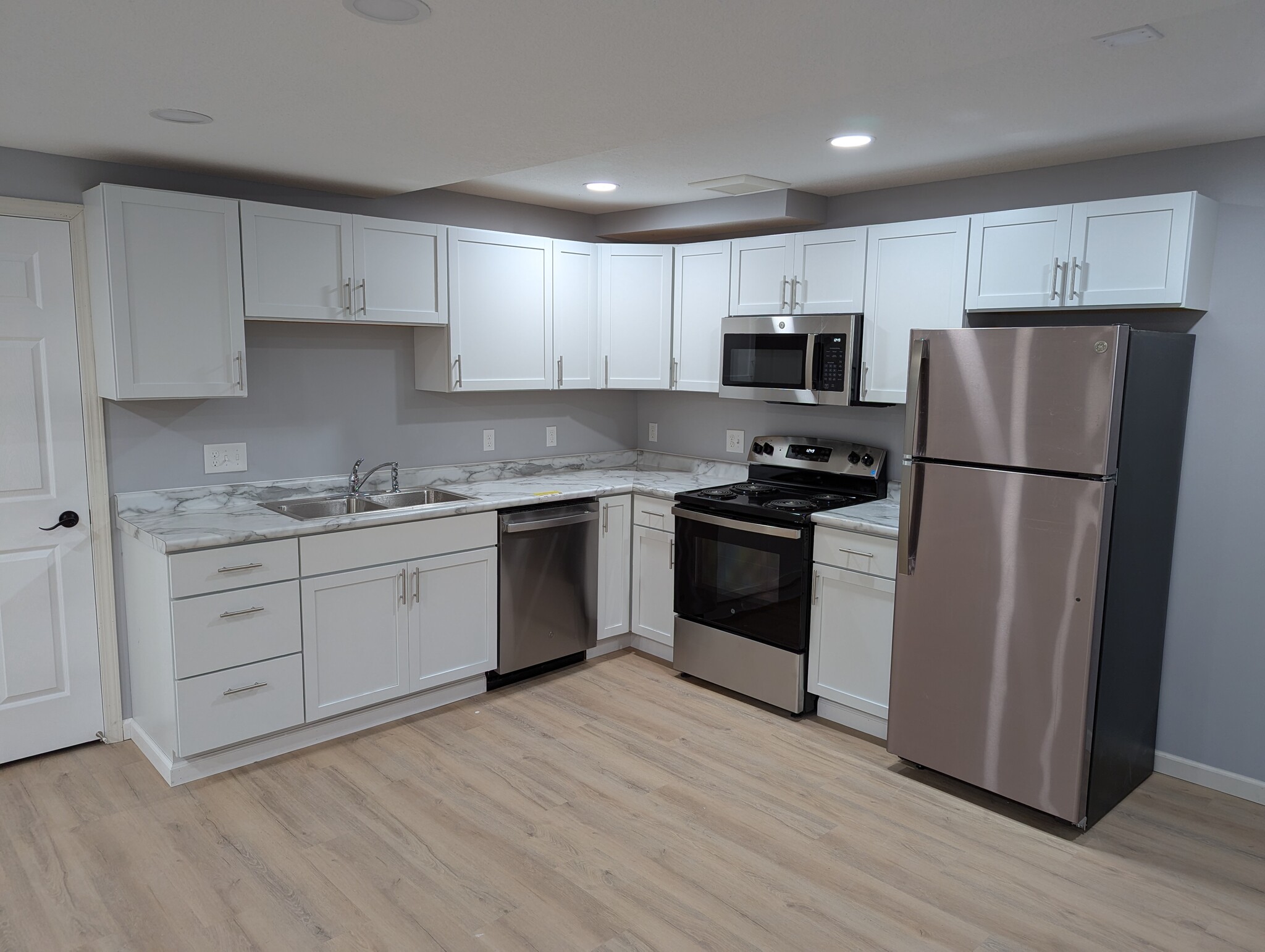 kitchen - 203 3rd St E