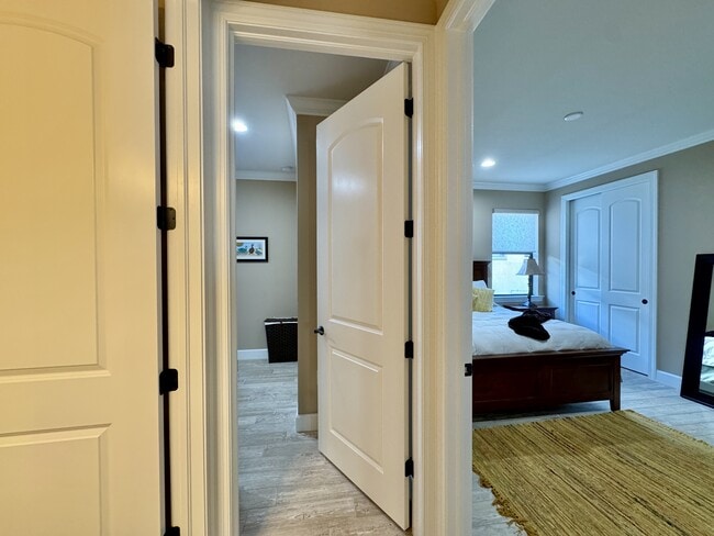 Building Photo - 9418 Greyhawk Trl