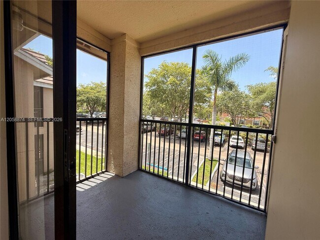 Building Photo - 15570 SW 105th Ln