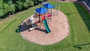 Building Photo - 3365 Tanager Ct