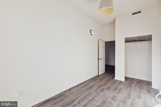 Building Photo - 1540 N 18th St