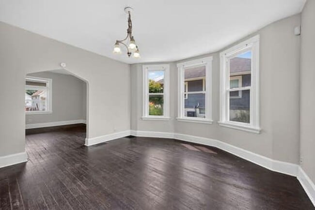 Building Photo - 3819 St Martins Pl